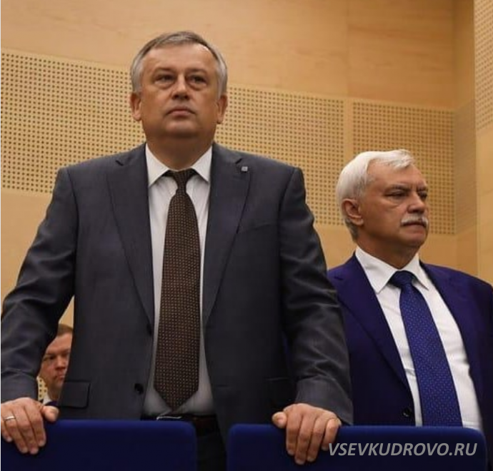 Дрозденко договаривается со Смольным о путепроводе из Кудрово к проспекту Солидарности. Дрозденко договаривается со Смольным о путепроводе из Кудрово к проспекту Солидарности.