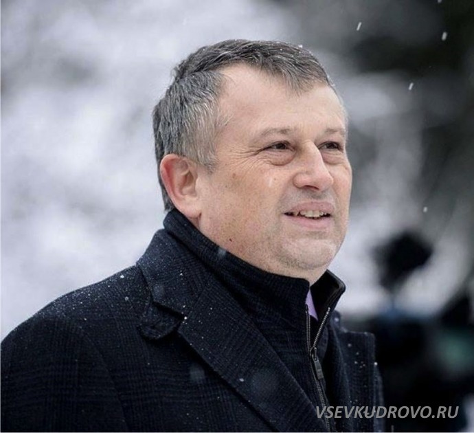 Александр Дрозденко назвал приоритеты для агломерации Петербурга и Ленобласти. Александр Дрозденко назвал приоритеты для агломерации Петербурга и Ленобласти.