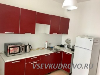 Сдаю 1-к квартиру посуточно (от 2-х суток) в ЖК Лондон, в квартире есть 4 спальных места (2 дивана), Сдаю 1-к квартиру посуточно (от 2-х суток) в ЖК Лондон, в квартире есть 4 спальных места (2 дивана),