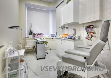 Требуется талантливый мастер МАНИКЮРА-ПЕДИКЮРА в салон "бизнес-класса" Кудрово. Требуется талантливый мастер МАНИКЮРА-ПЕДИКЮРА в салон "бизнес-класса" Кудрово.