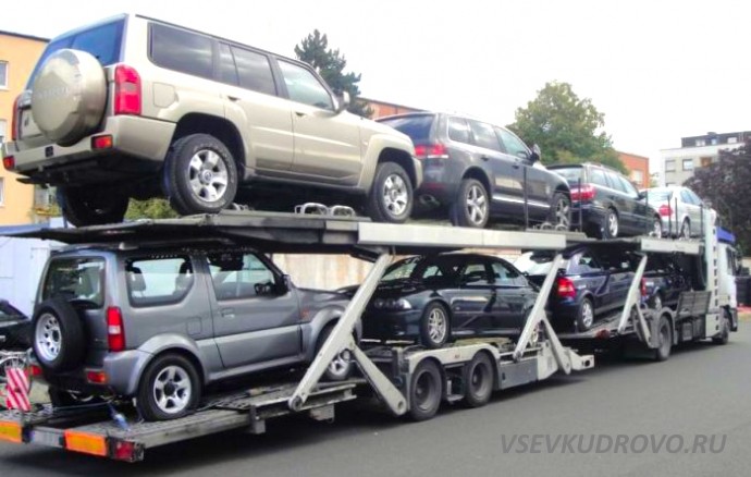 Шофёр автовоза потерял Land Cruiser в Кудрово. Шофёр автовоза потерял Land Cruiser в Кудрово.