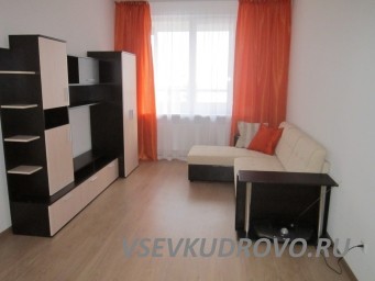 Сдам на длительный срок 1 к.кв. 43 кв.м.+ застекленная лоджия 8 кв.м. в ЖК «Лондон» в Кудрово Сдам на длительный срок 1 к.кв. 43 кв.м.+ застекленная лоджия 8 кв.м. в ЖК «Лондон» в Кудрово