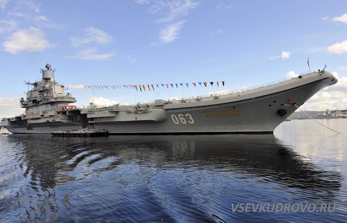 Авианосец «Адмирал Кузнецов» или «Кузя» Авианосец «Адмирал Кузнецов» или «Кузя»