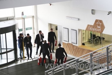 Открыт дополнительный набор охранников в Мега Дыбенко ! Открыт дополнительный набор охранников в Мега Дыбенко !