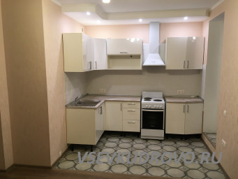 Сдам студию 30 м.кв. Областная 1
