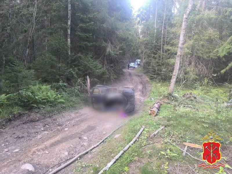 В Приозерском районе Ленобласти опрокинулся вездеход: пассажир погиб (2026)