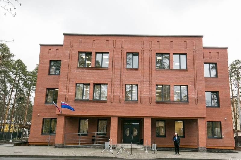 Во Всеволожске депутат обвинил коллегу в нападении с ножом