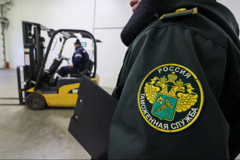 Автомобильный пункт пропуска в Ивангороде могут открыть в конце 2027 года (2026)